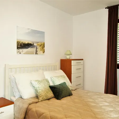 Apartments Lilly * Banjole