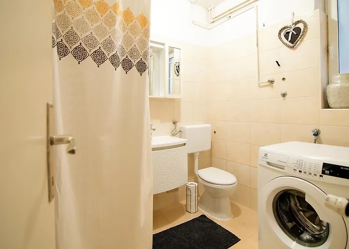 Lilly Lejlighed Banjole